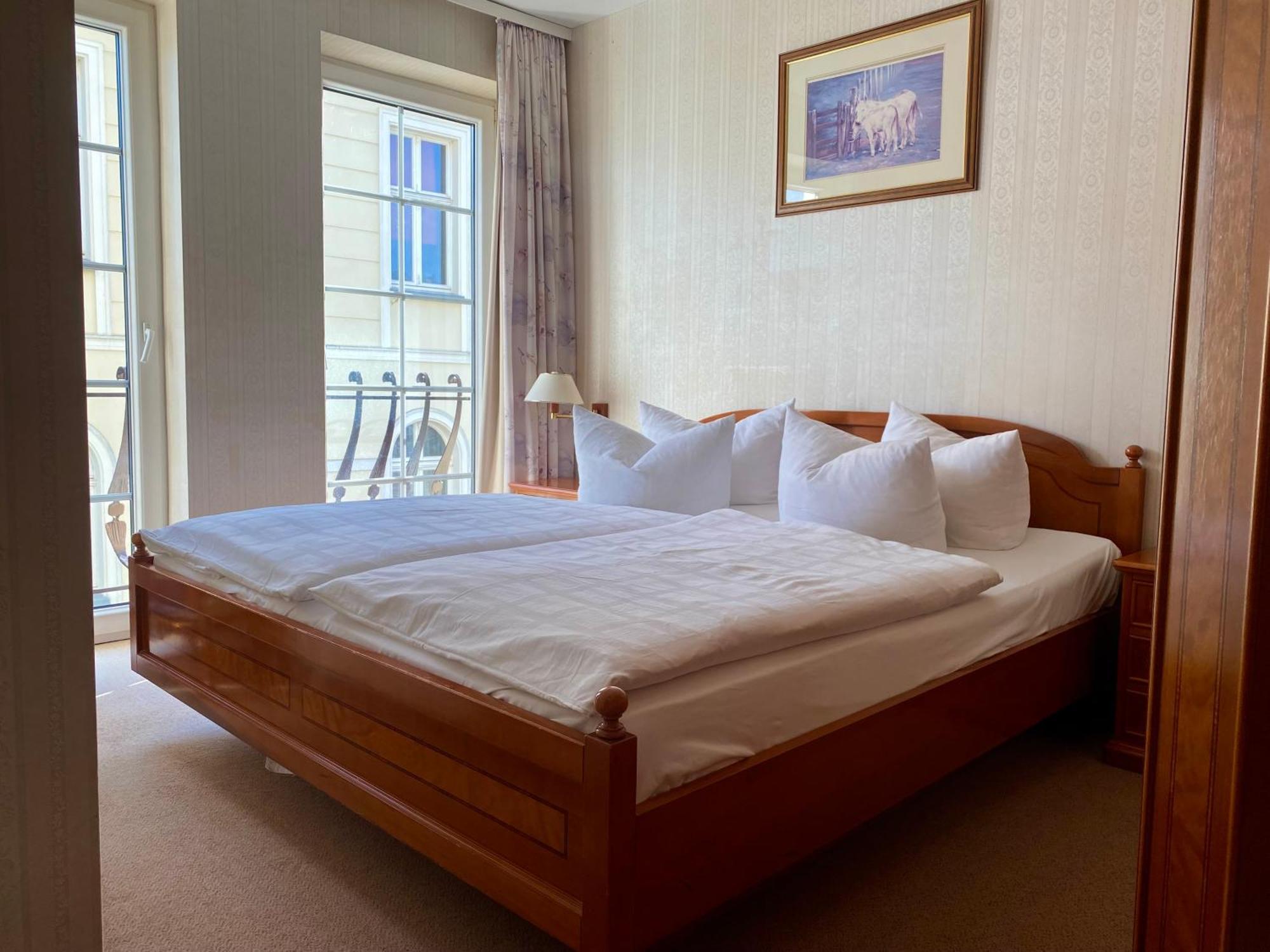 Hotel Am Markt Altentreptow Eksteriør bilde